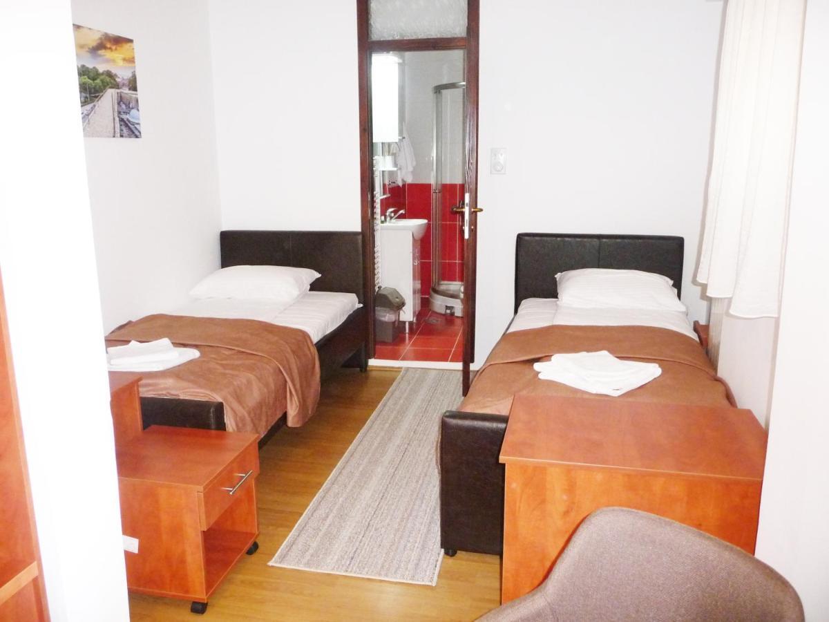 Sobe Rooms Aleksandar Ni Εξωτερικό φωτογραφία