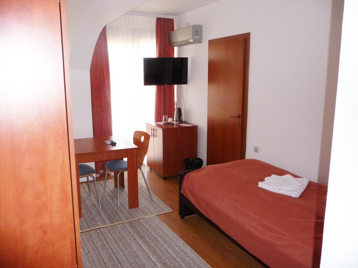 Sobe Rooms Aleksandar Ni Εξωτερικό φωτογραφία